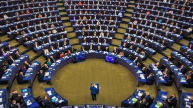 Angela Merkel parla al parlamento europeo (Strasburgo) il 12 novembre 2018