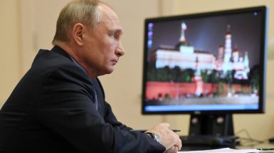 Putin in videoconferenza con il Consiglio Russo delle Relazioni Interetniche il 31 marzo 2021